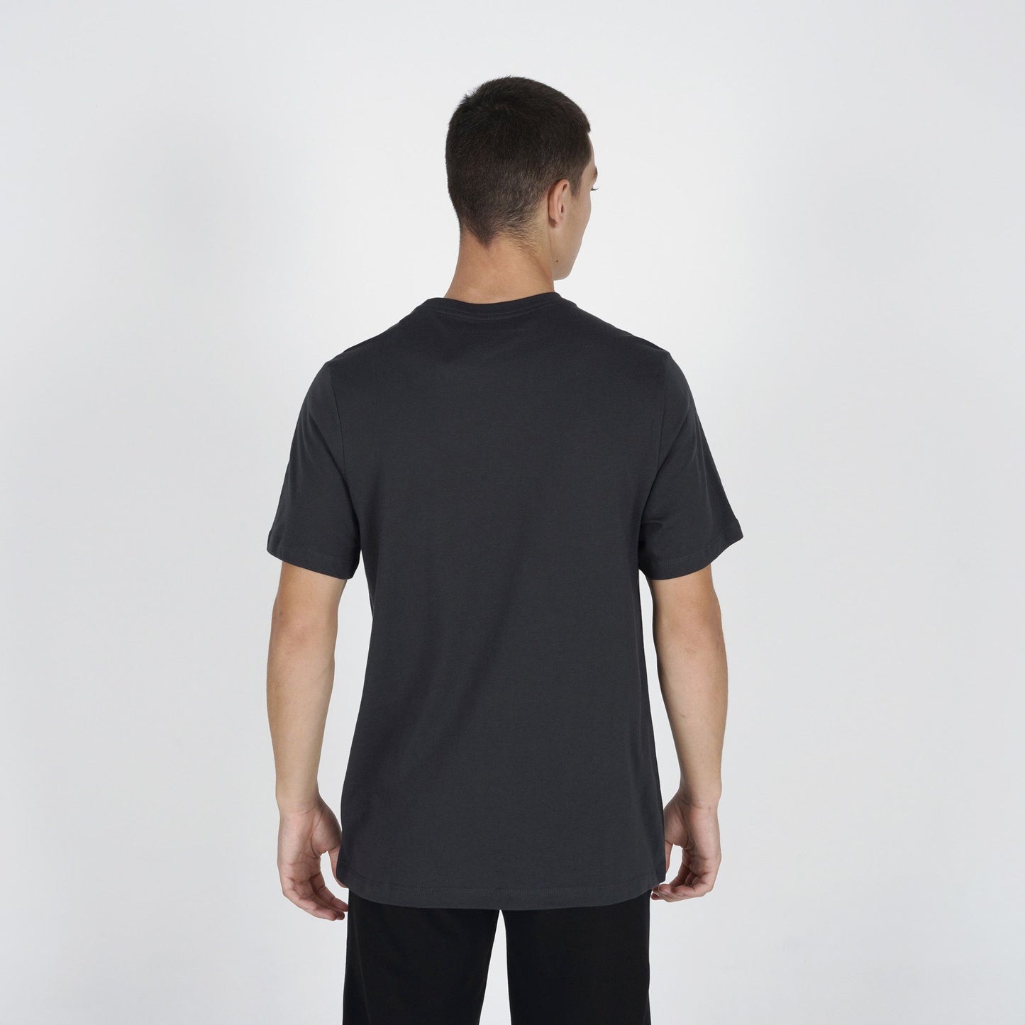 T-Shirt Nike Uomo linea Swoosh