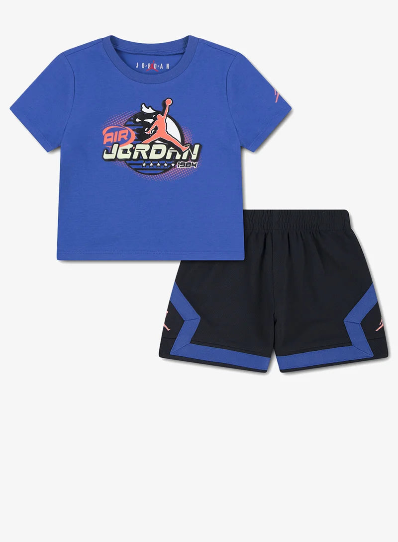 T-shirt +bermuda Jordan