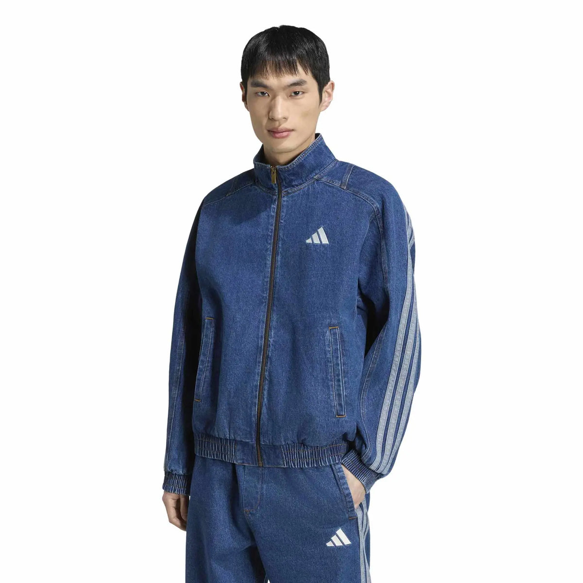 Giubbino uomo Adidas in denim taglio largo Stadium