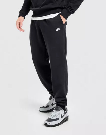 Pantalone Nike uomo basic