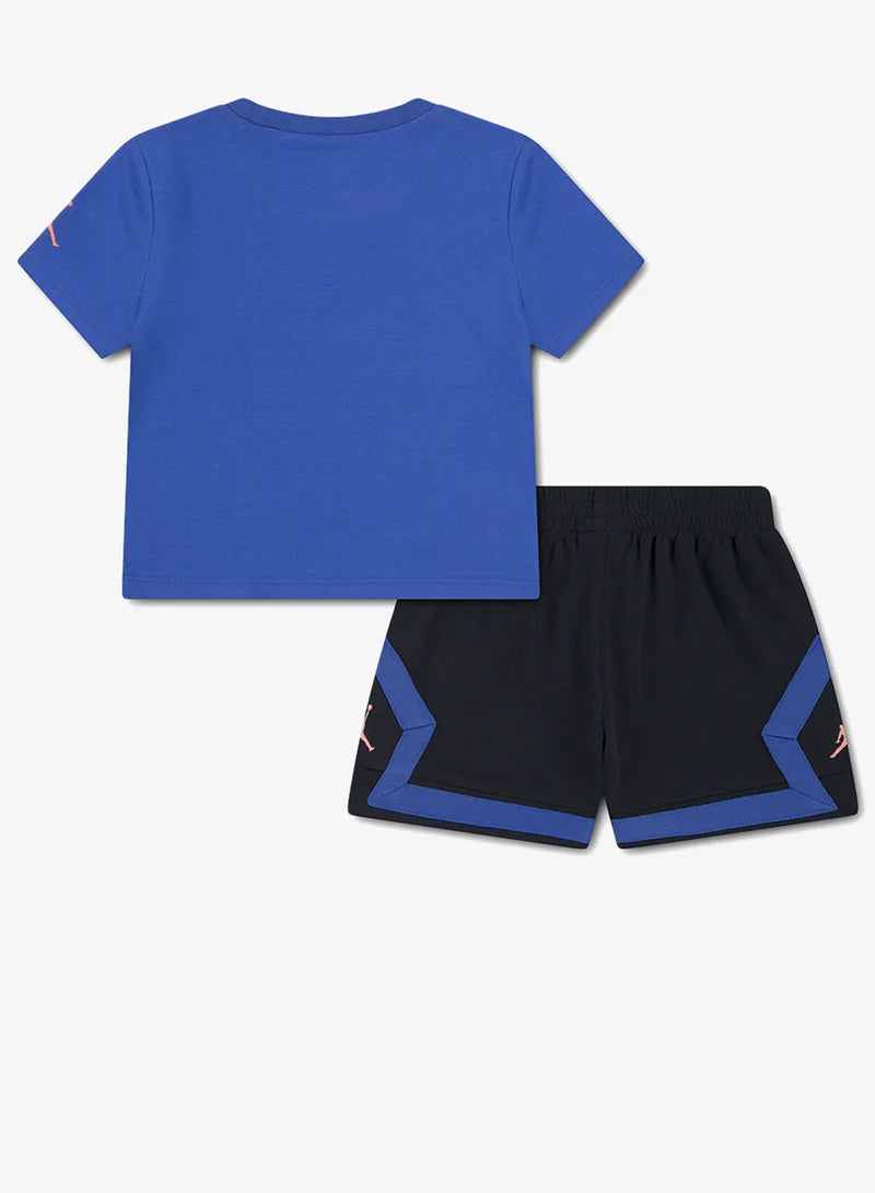 T-shirt +bermuda Jordan