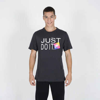 T-Shirt Nike Uomo linea Swoosh