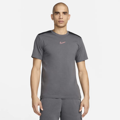 T-shirt Graphic NIKE uomo