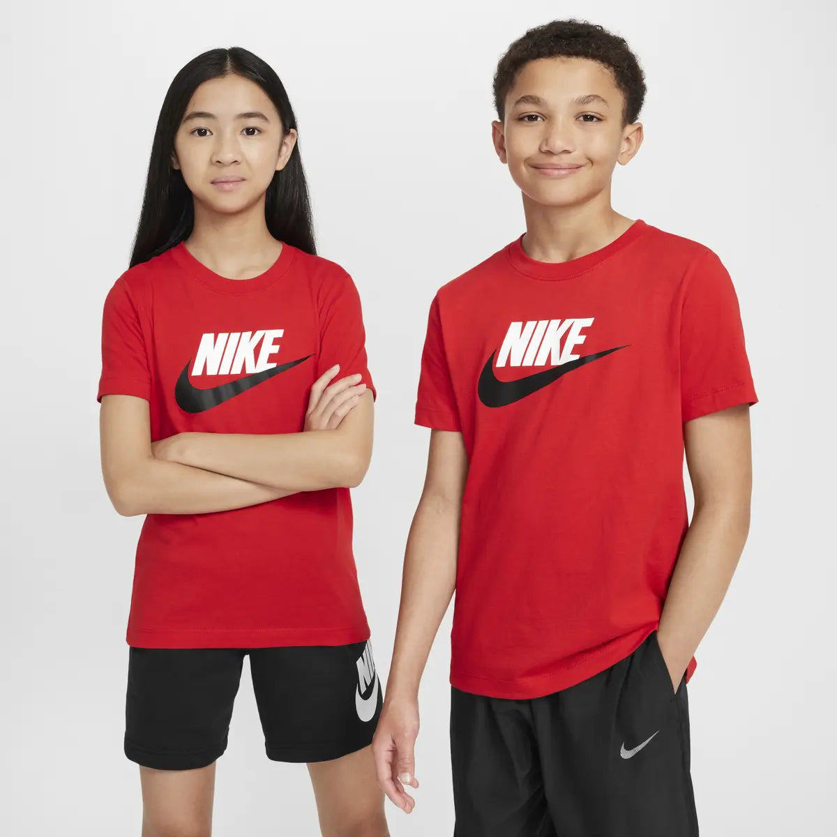 T-shirt Nike bambino swoosh