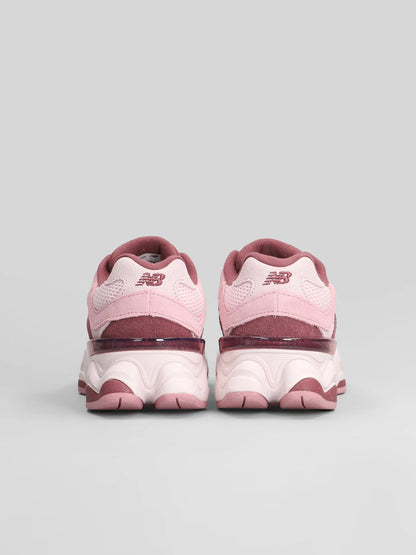 Scarpa New balance 9060 donna