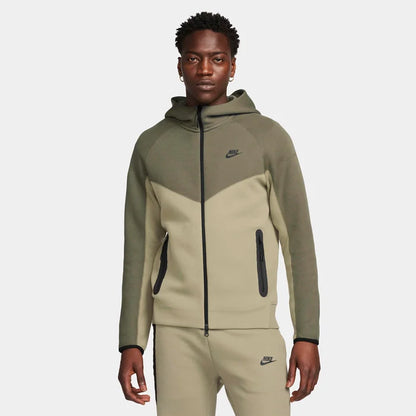 Tuta tech fleece nike uomo