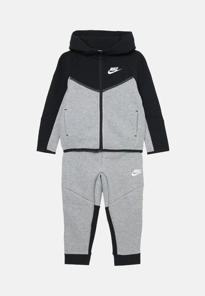 Tuta Nike TECH FLEECE neonato