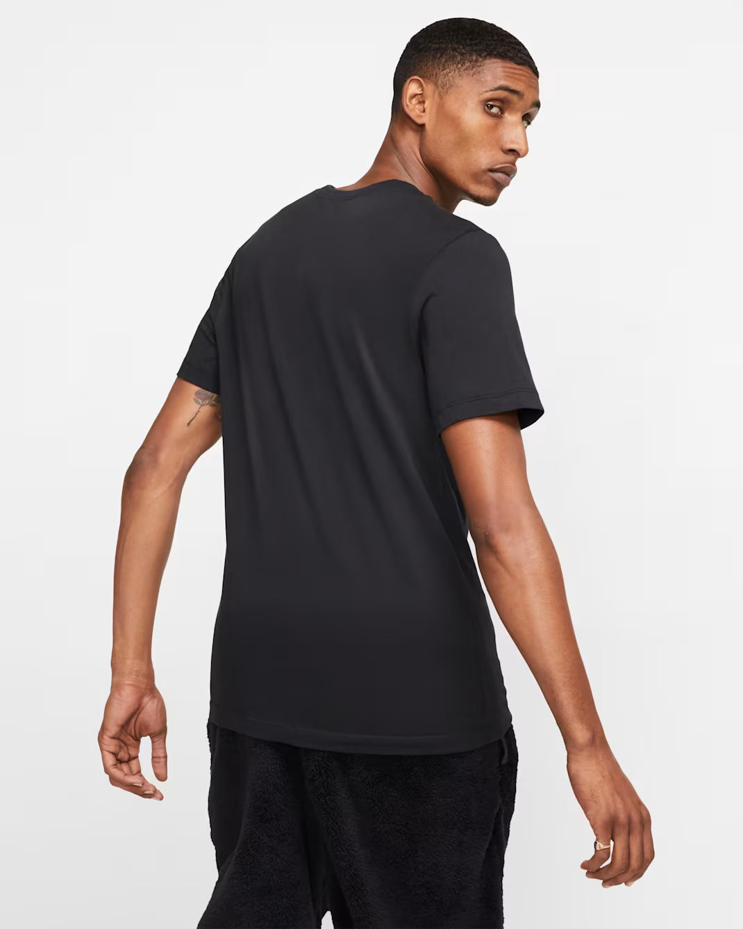 T-shirt uomo Nike sportswear uomo basic
