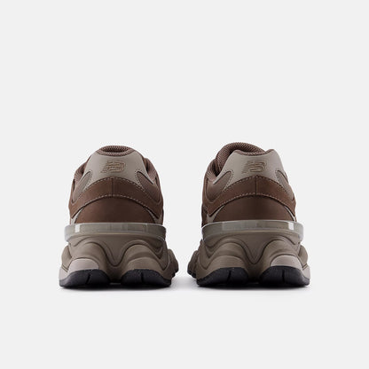 Scarpa New balance 9060 uomo