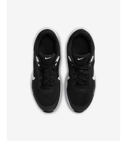 Scarpa Nike revolution