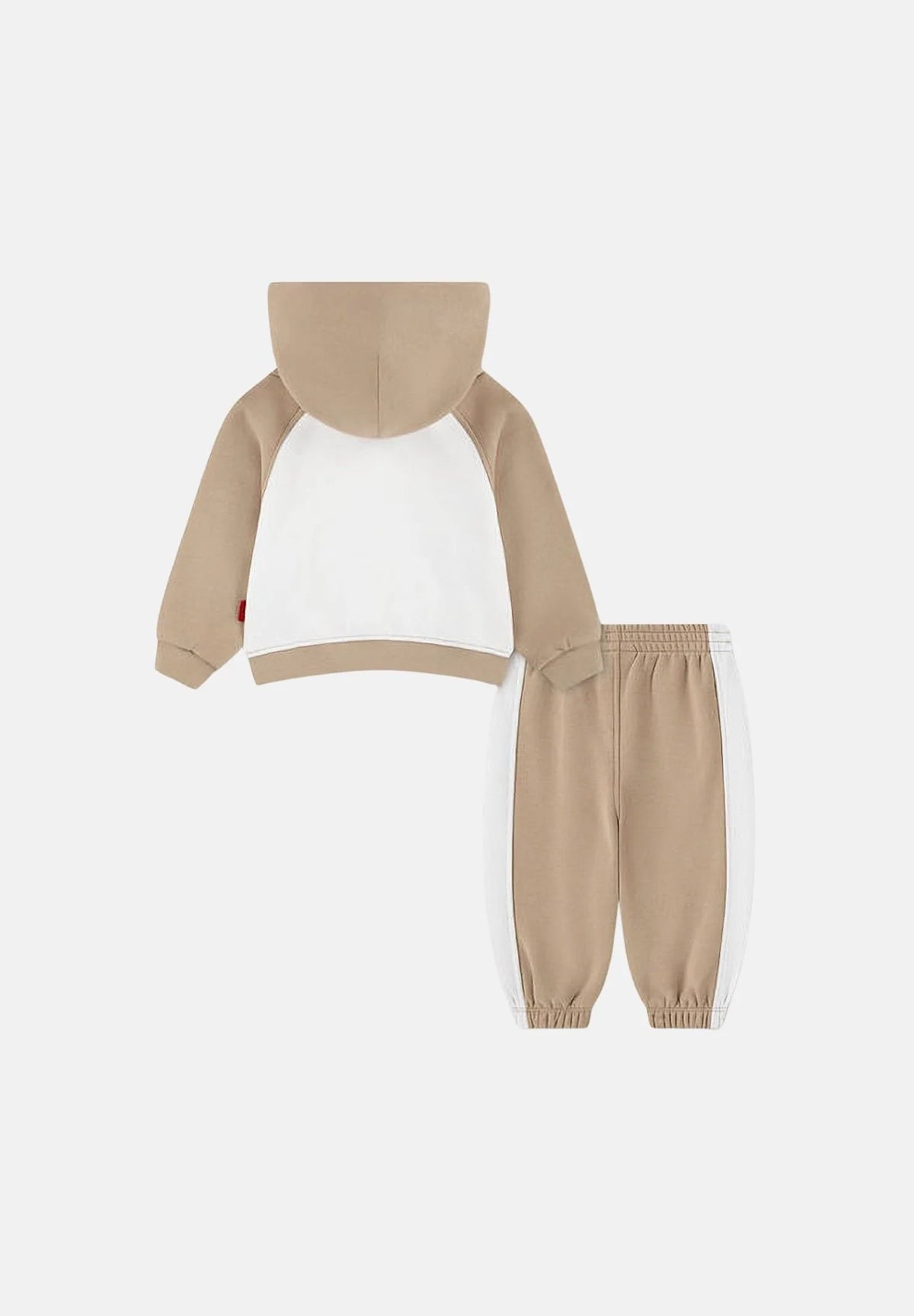 Tuta Jordan beige per neonato con felpa e pantaloni jogger coordinati.